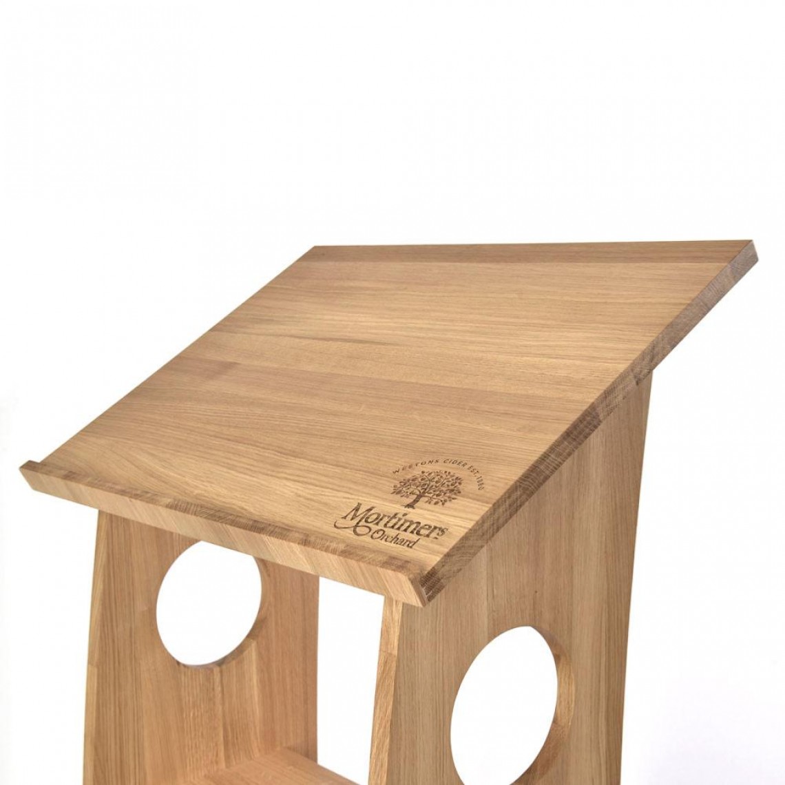 Lecterns - Majisign